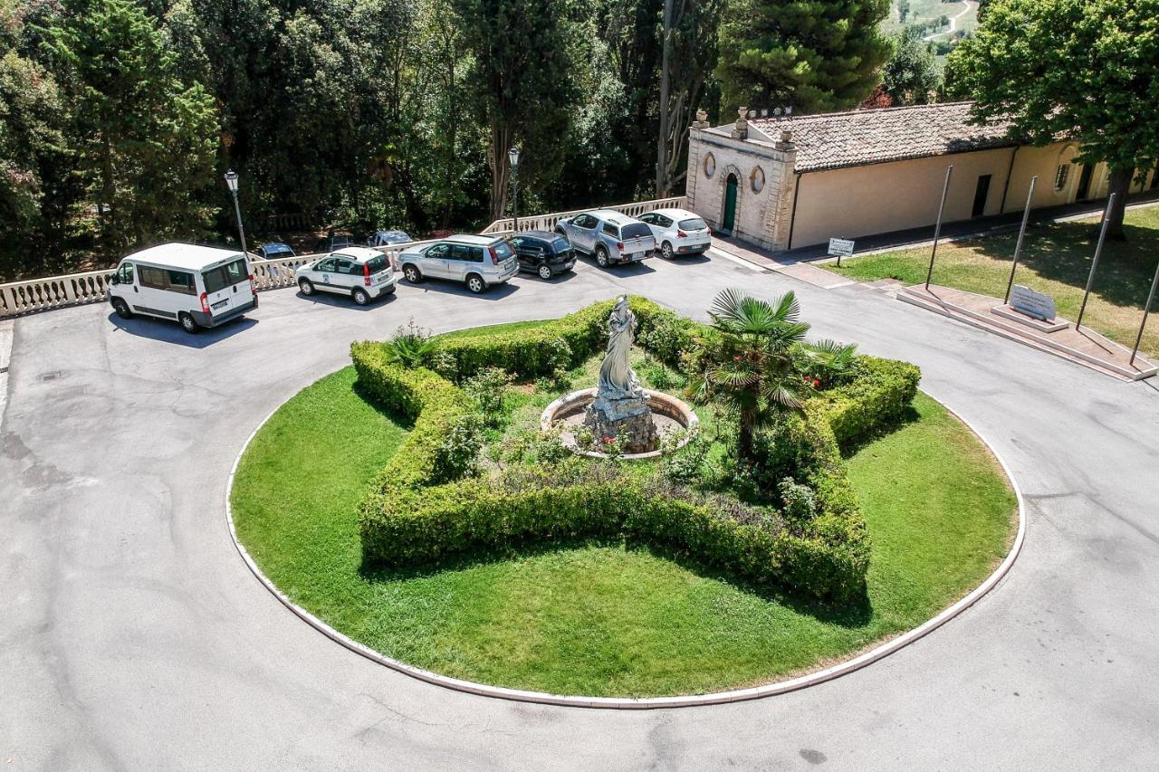 Domus Stella Maris - Casa Per Ferie Ξενοδοχείο Ανκόνα Εξωτερικό φωτογραφία