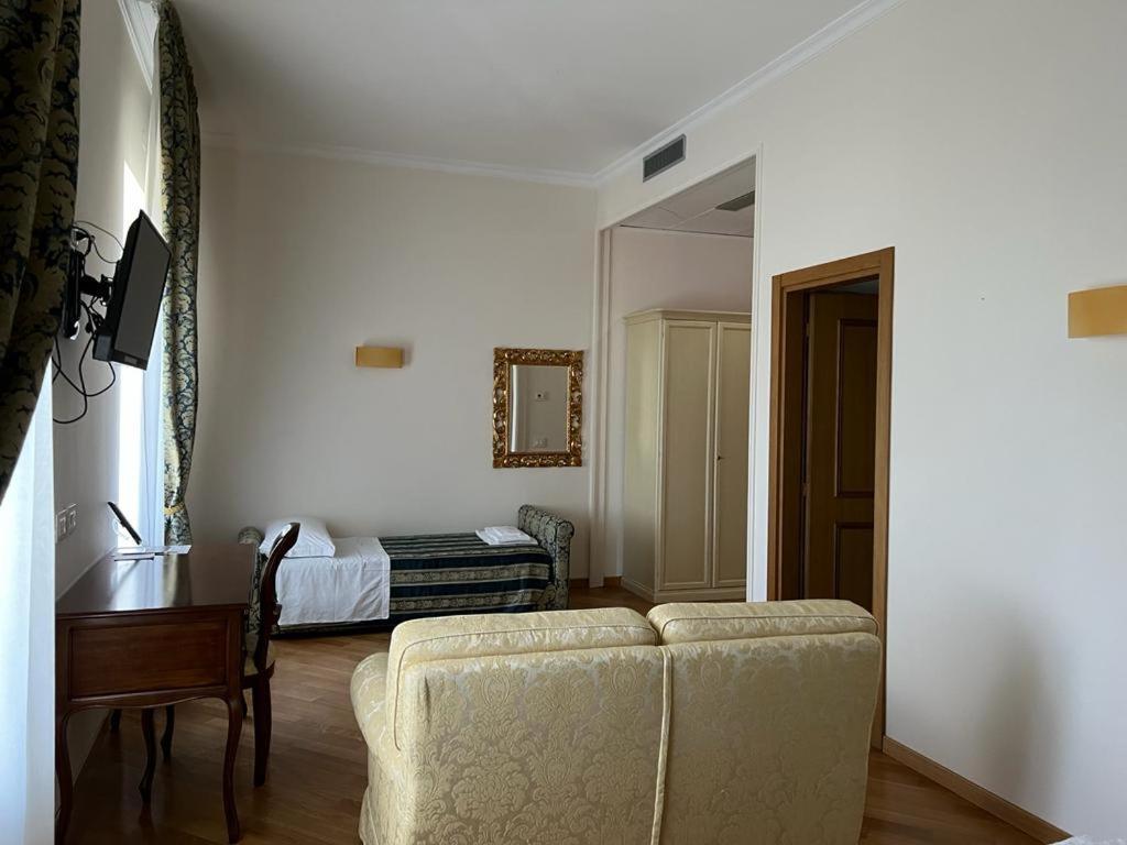 Domus Stella Maris - Casa Per Ferie Ξενοδοχείο Ανκόνα Εξωτερικό φωτογραφία
